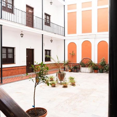 Muy Centrico Apto. En Tipico Patio Sevillano Kültér fotó